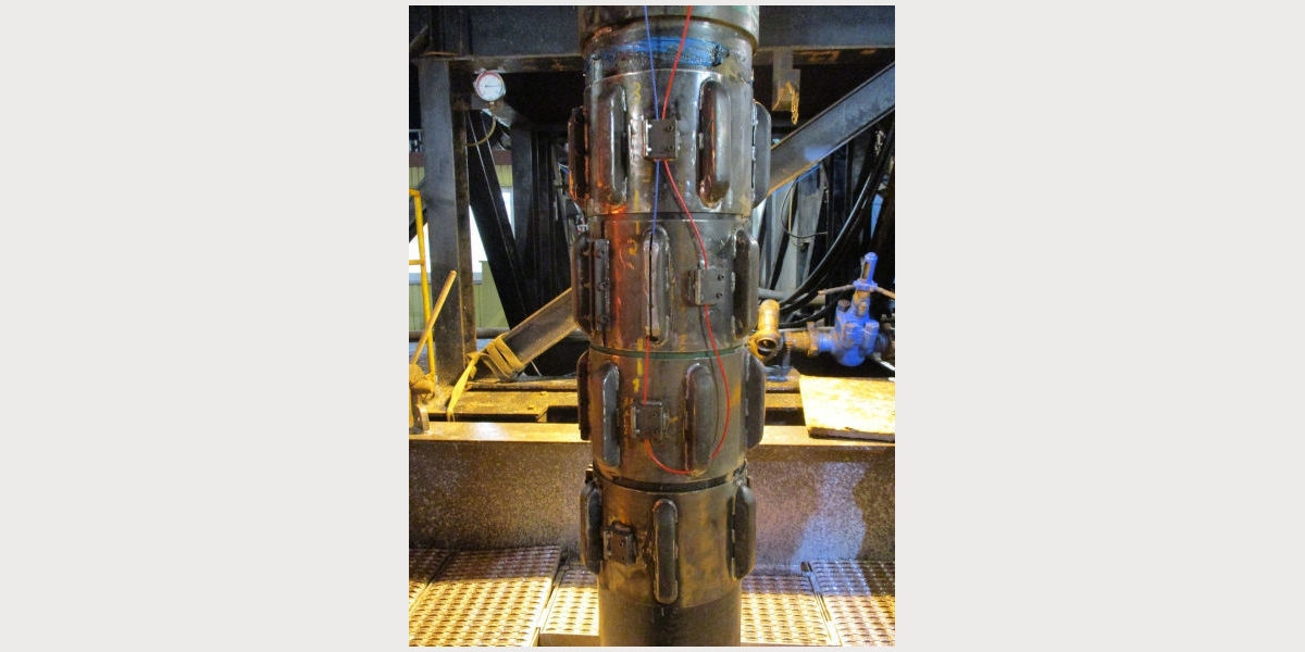 Fiber optic measurement system on a pipe